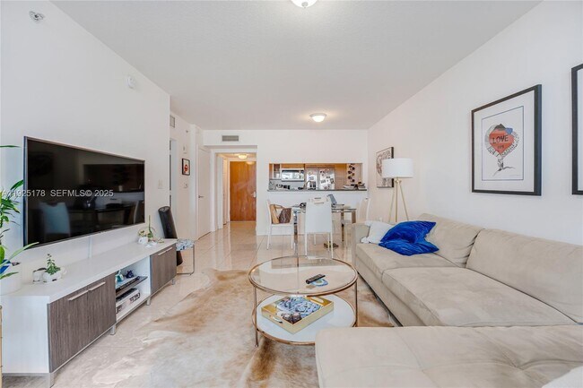 Building Photo - 31 SE 5th St