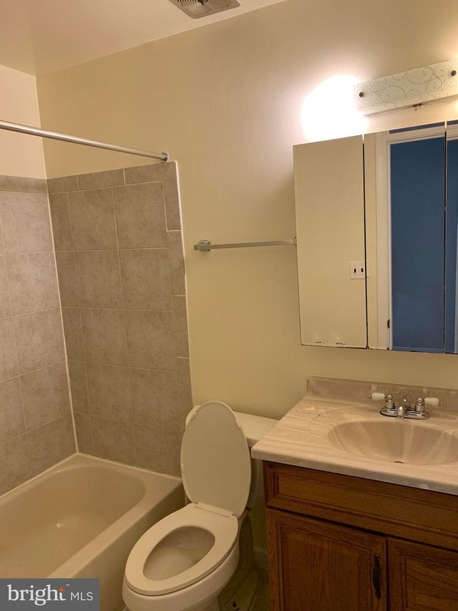 Building Photo - 12603 English Orchard Ct