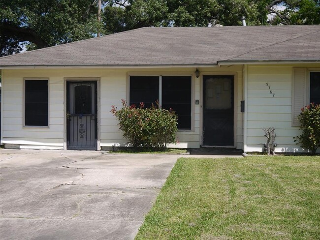 Building Photo - 5767 Westover St