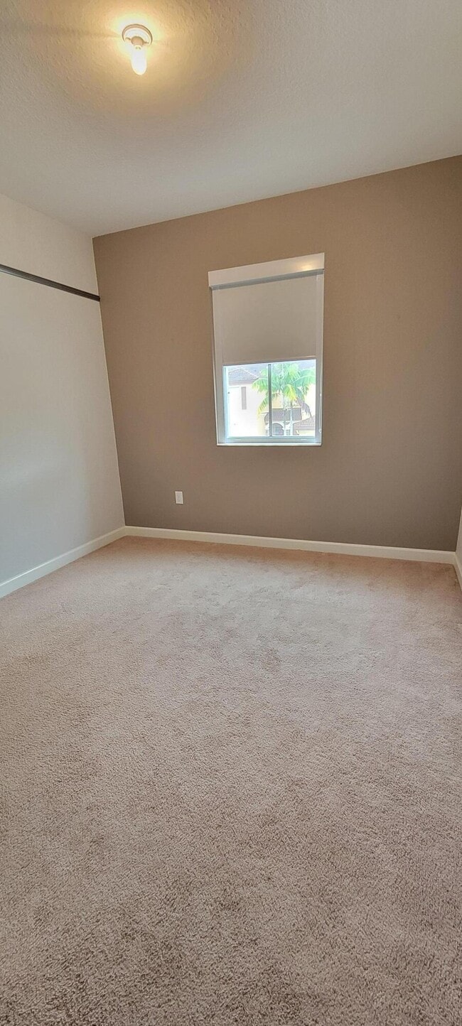 Building Photo - 11357 NW 87th Ln