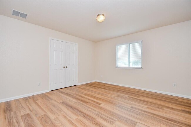 Building Photo - 21515 Gannet Peak Way