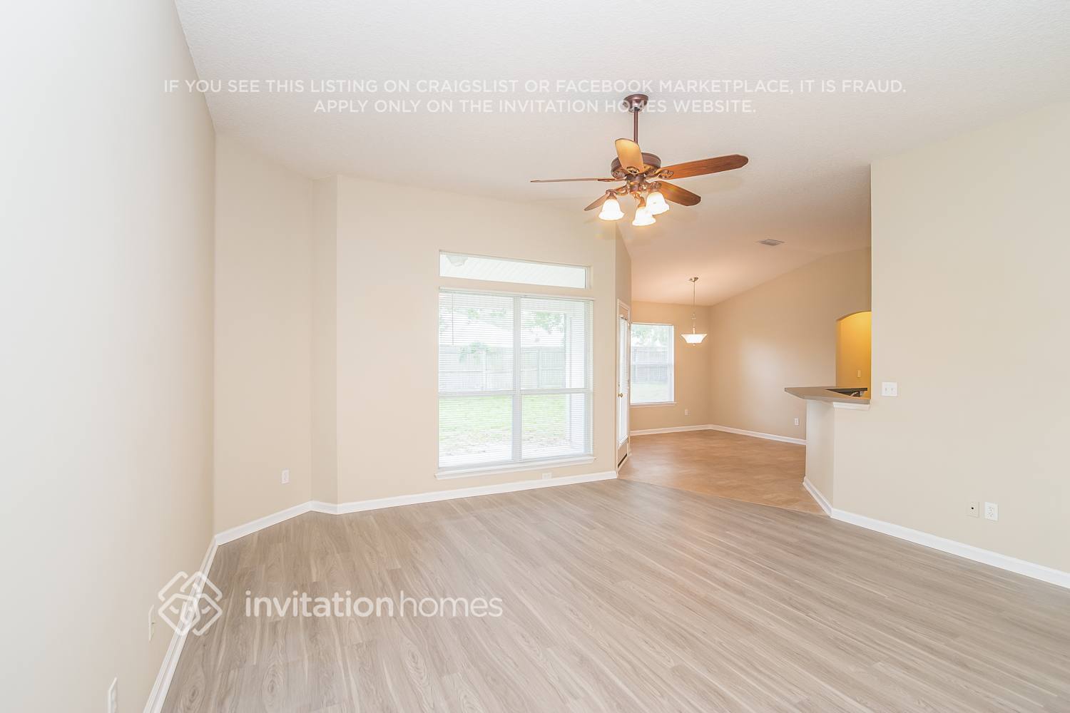 Building Photo - 5407 Vivera Ln