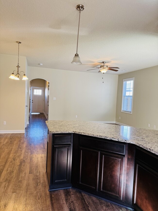 Building Photo - 374 Frisco Wy