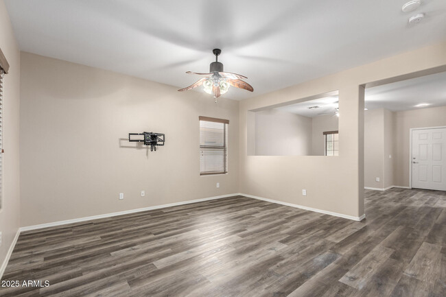 Building Photo - 111 N 193rd Dr