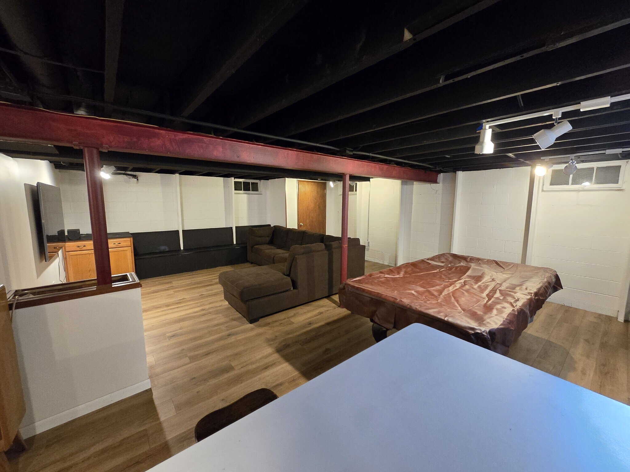 Building Photo - 3600 Goetz Dr