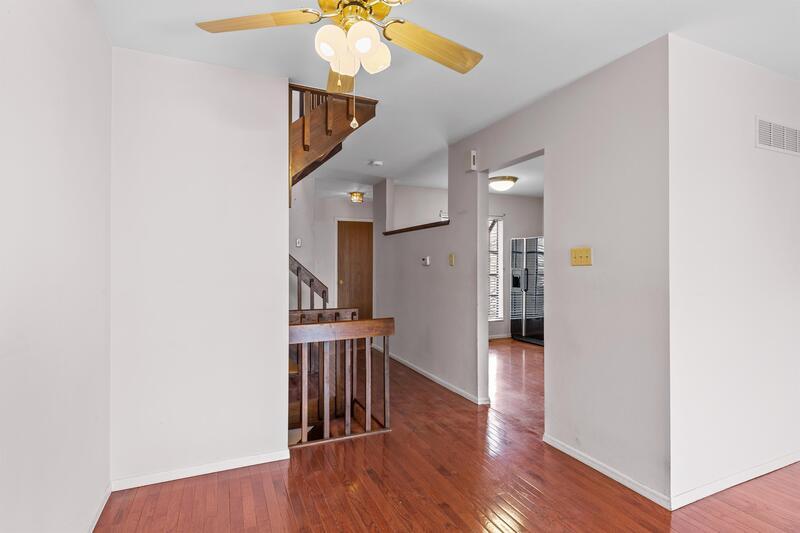 Building Photo - 1816 Misty Moss Dr
