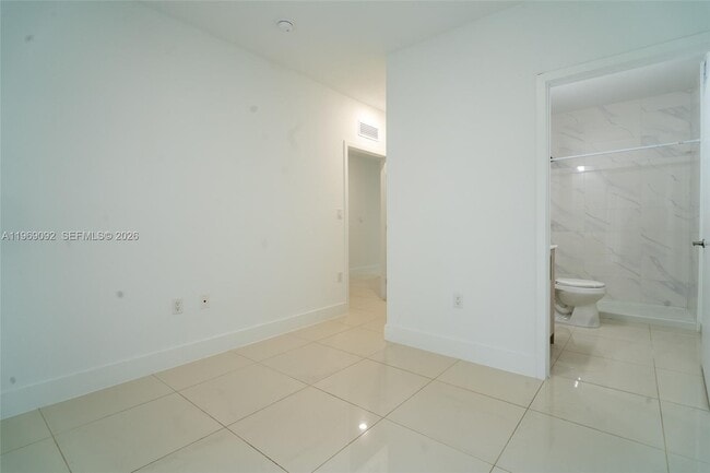 Building Photo - 1159 NW 3rd St