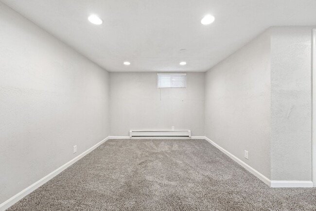 Building Photo - 4310 S Sherman St