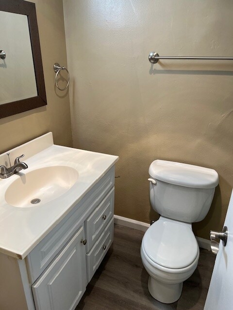 Building Photo - 239 G St