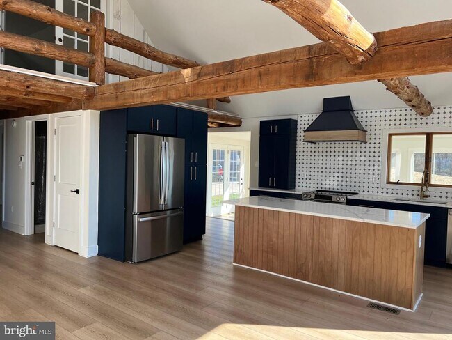 Building Photo - 11533 Wolfsville Rd