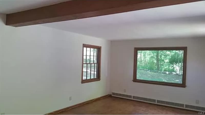 Building Photo - 13 Waterbury St