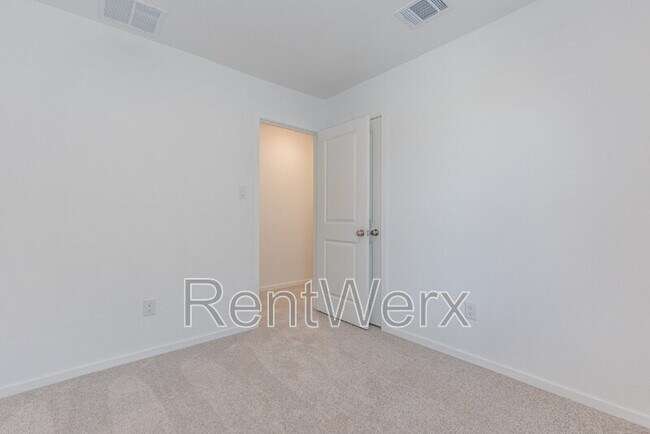 Building Photo - 6749 Marble Rdg