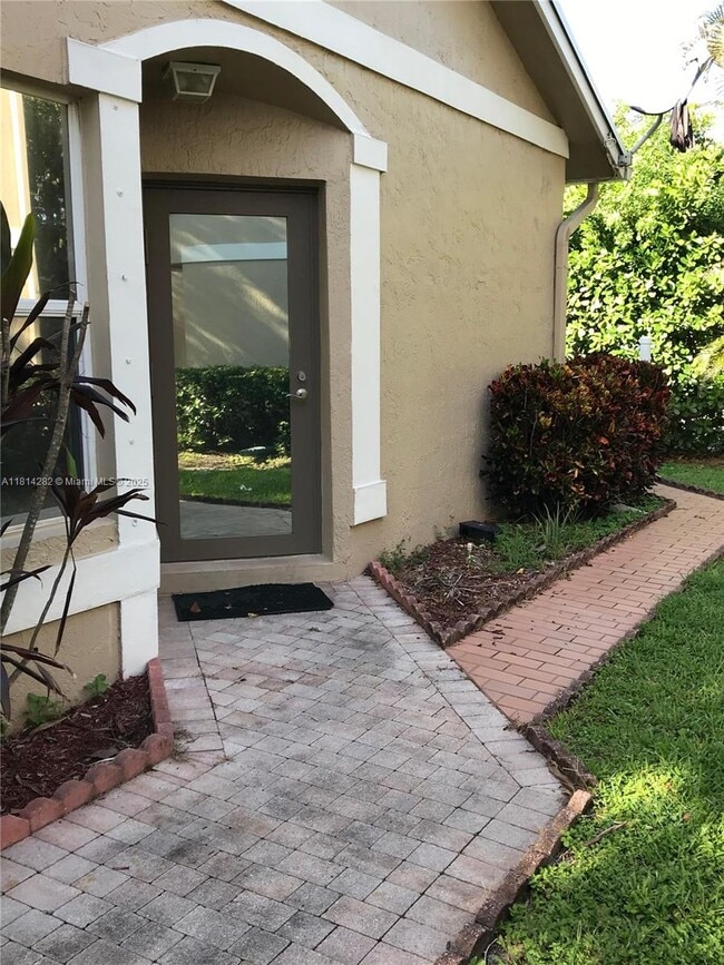 Building Photo - 5500 NW 90th Terrace