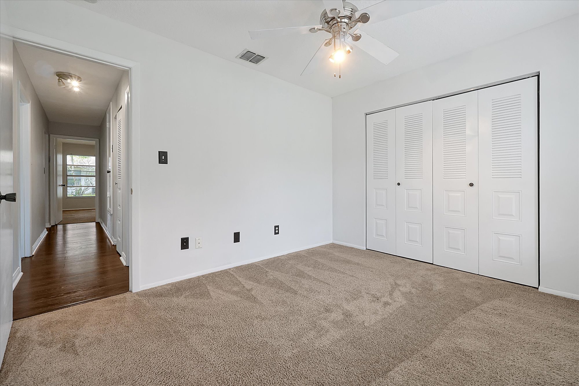 Building Photo - 10211 Gray Eagle Dr