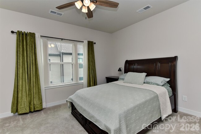 Building Photo - 421 Spearfield Ln