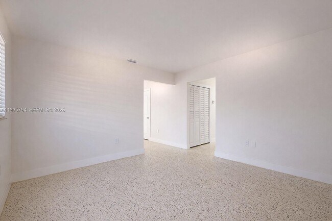 Building Photo - 2436 NW 11th St