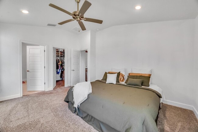 Building Photo - 5361 San Benedetto Pl