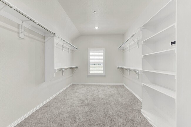 Building Photo - 8993 Swallowtail St