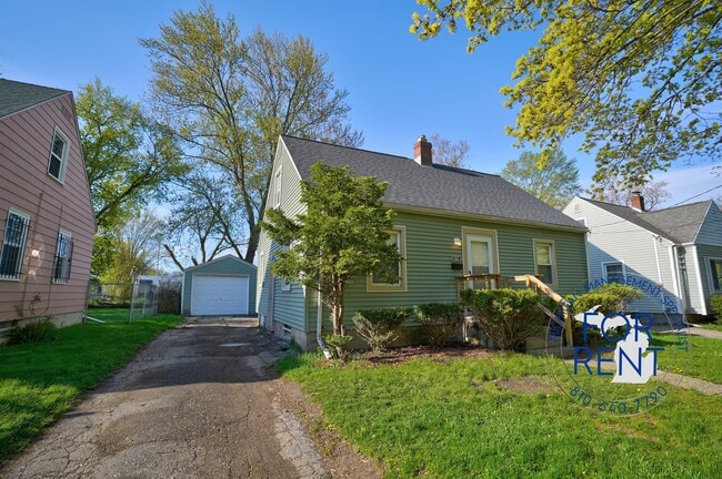 Building Photo - 2418 Nebraska Ave