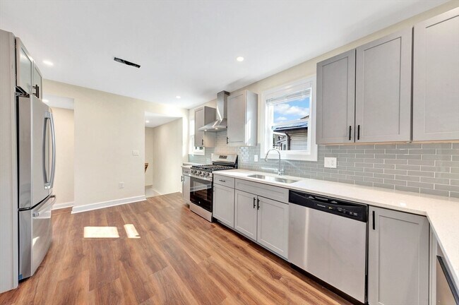 Building Photo - 55-57 Bailey Rd