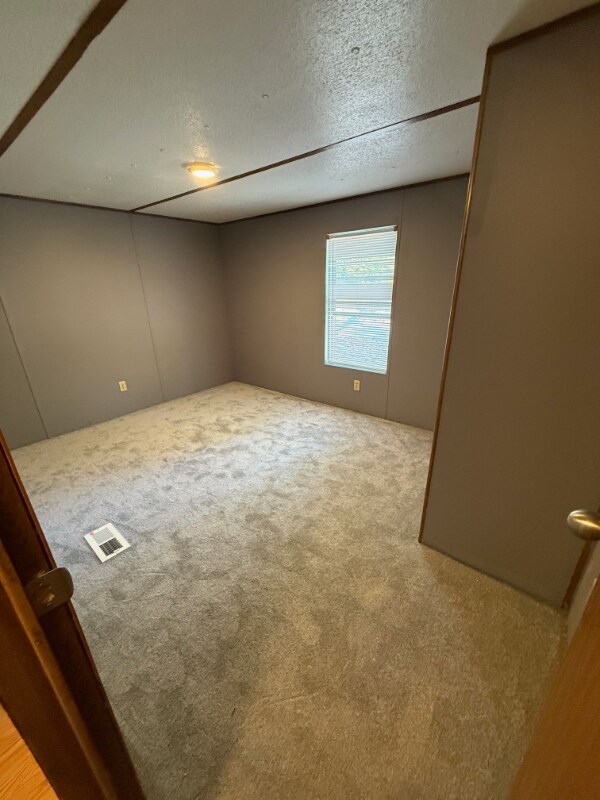 Building Photo - 298 Farley Cir