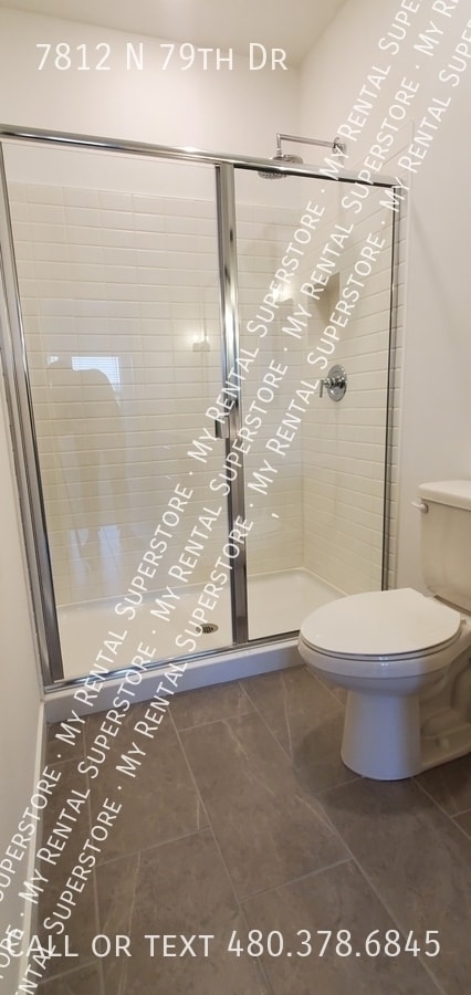 Building Photo - 7812 N 79th Dr