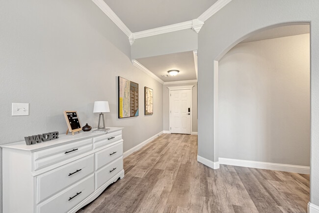 Building Photo - 1801 SW Ashbury St