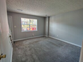 Building Photo - 16 Duiguid Dr