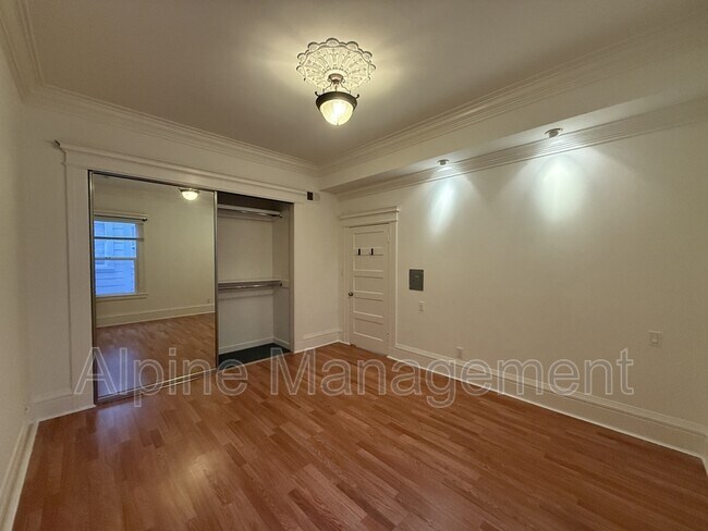 Building Photo - 115-117 Sanchez Street - 115-3