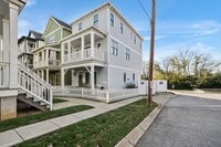 Building Photo - Beautiful 4BR/3.5BA Single Family Detached Home Steps From Vanderbilt University and Centennial Park