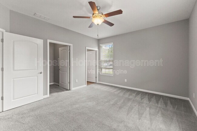 Building Photo - 556 Dylan Dr