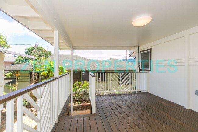 Building Photo - 3167 Charles St