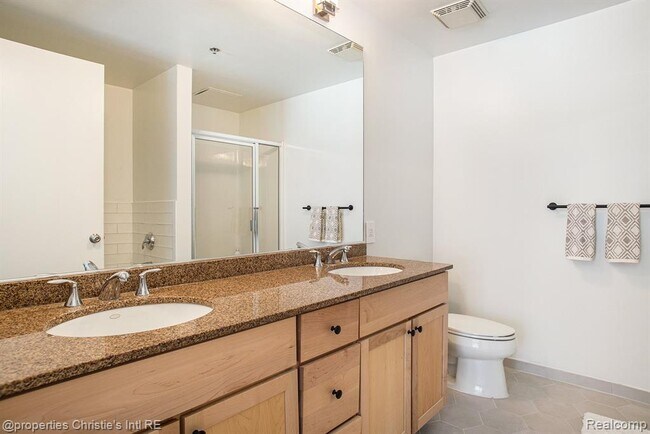 Building Photo - 3670 Woodward Ave