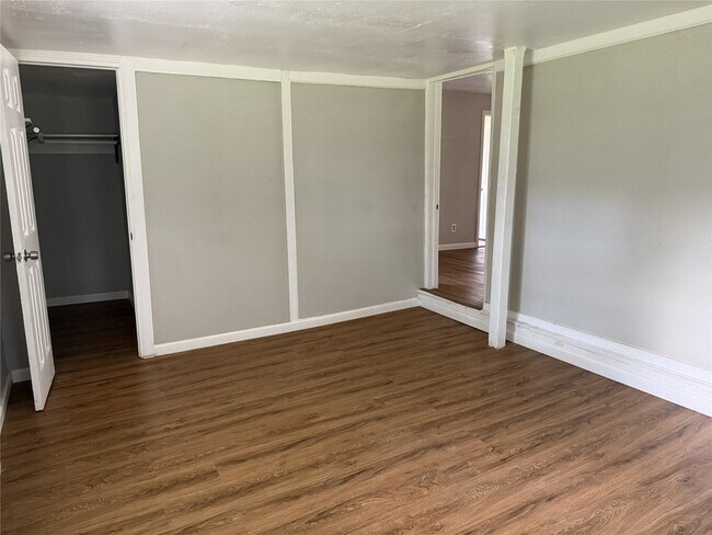 Building Photo - 9084 Peggy Dr