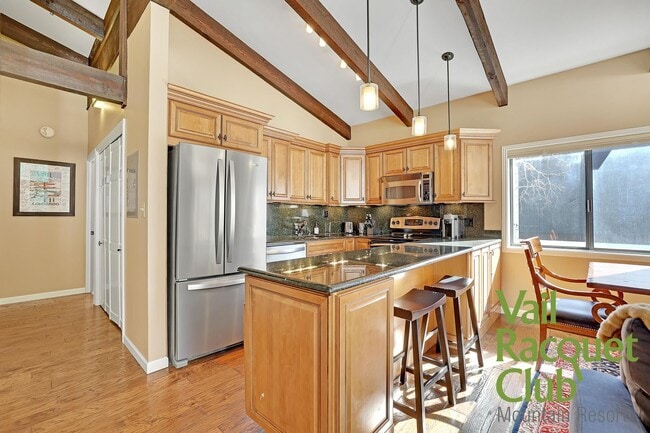 Building Photo - Available November-April ONLY - 2BR + Loft...