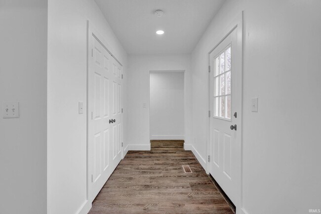 Building Photo - 1907 11th St