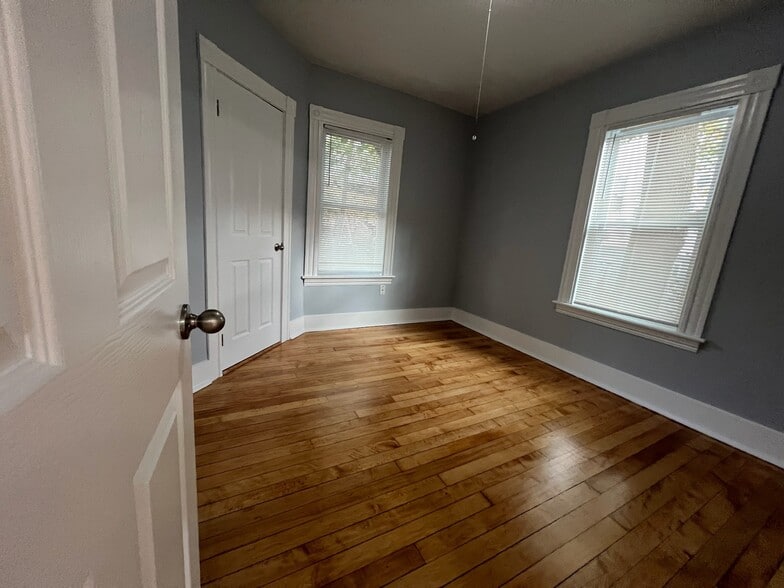 2 ND BEDROOM - 28 Paine St