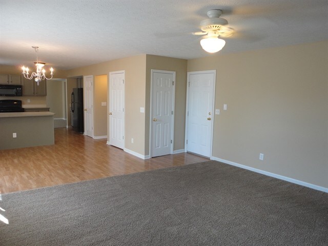 Building Photo - 1777 Woodstock Dr