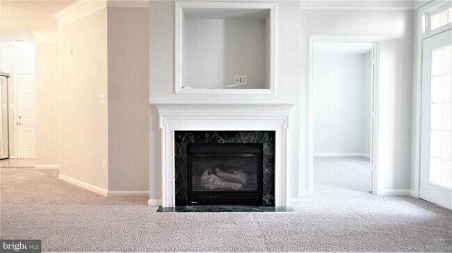 Building Photo - 12195 Abington Hall Pl