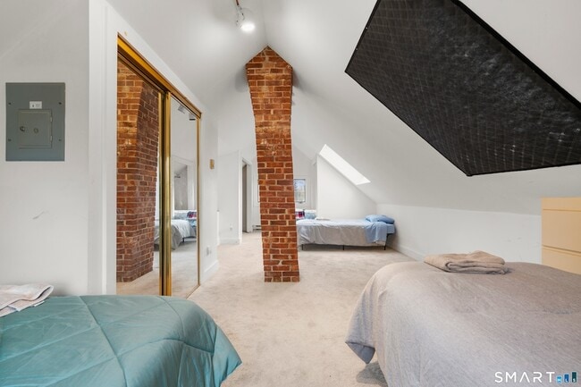 Building Photo - 38 Wooster Hts Rd