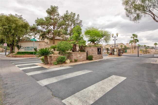 Building Photo - 8204 Burgesshill Ave