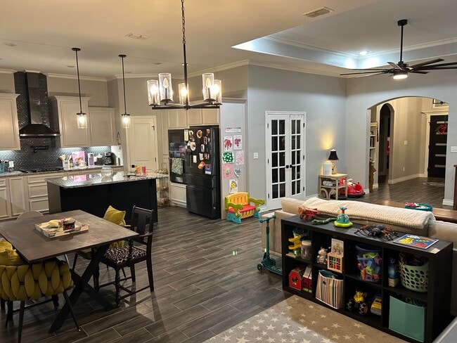 Building Photo - 7814 Krypton Dr