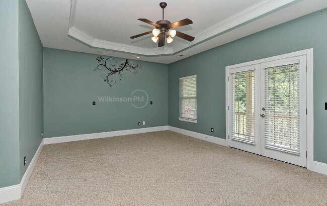 Building Photo - Charming 4-Bedroom in Arbor Croft with Out...