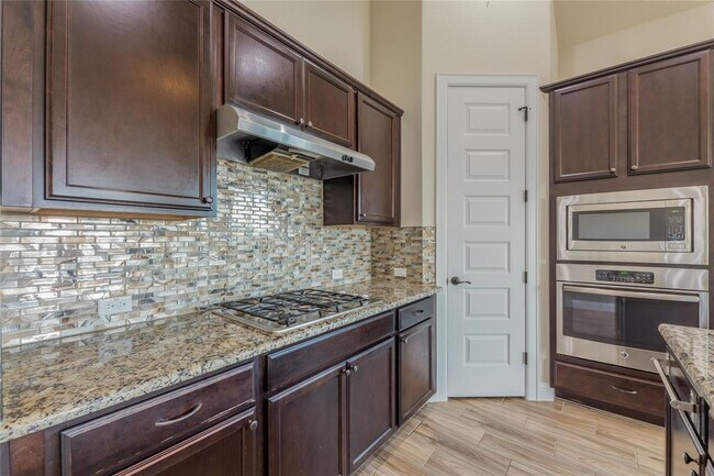 Building Photo - 6740 Brindisi Pl