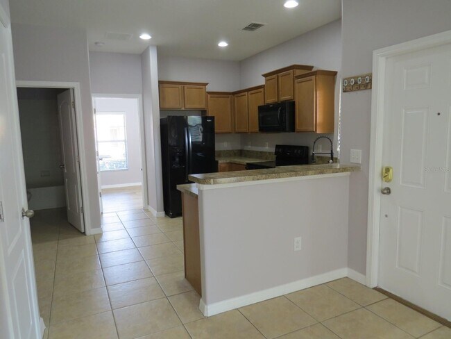 Building Photo - 4175 Shade Tree Ln