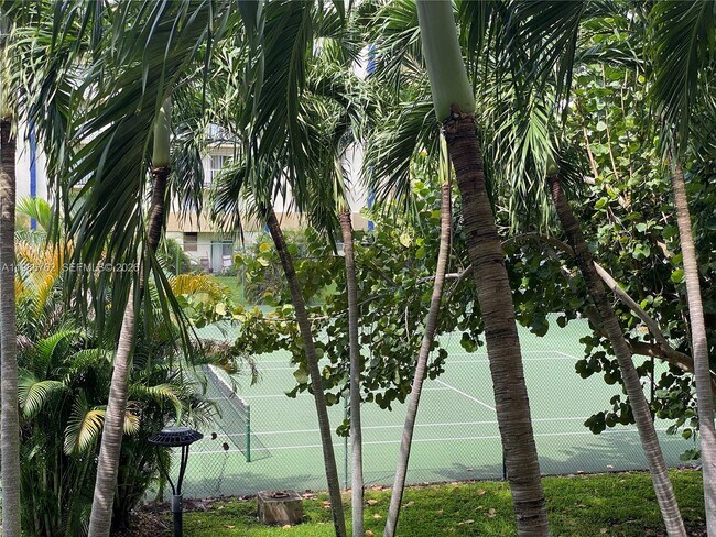 Building Photo - 4550 NW 9th St