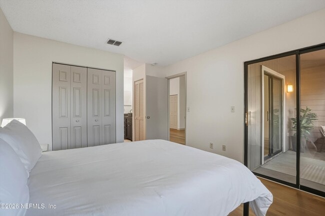 Building Photo - 8329 Derbyshire Pl