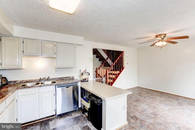 Building Photo - 10117 Shelldrake Cir