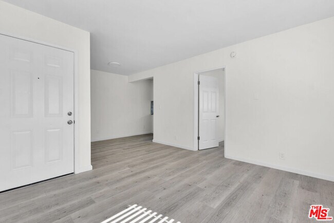 Building Photo - 7228 Allott Ave