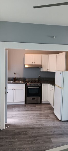 Building Photo - 527 Atlantic Ave